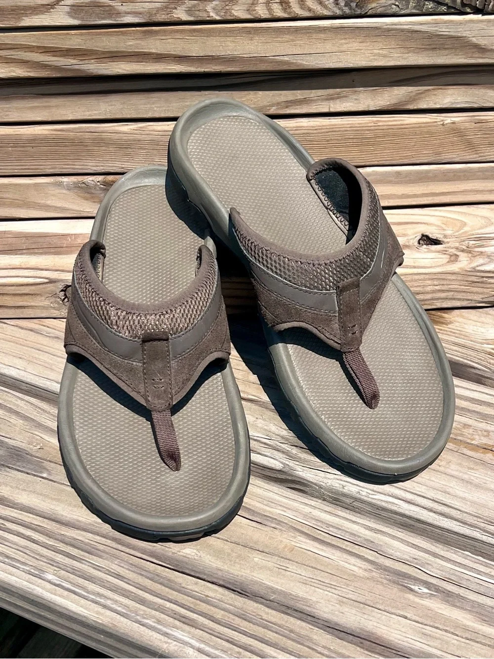 •Teva Sz 12 Pajaro Brown Suede Thong Sandals! EUC!